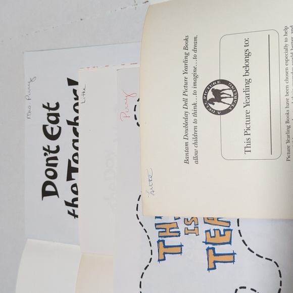 Scholastic Back to School Fictional Paperback Book Set of 5 Used Books - Picture 6 of 10